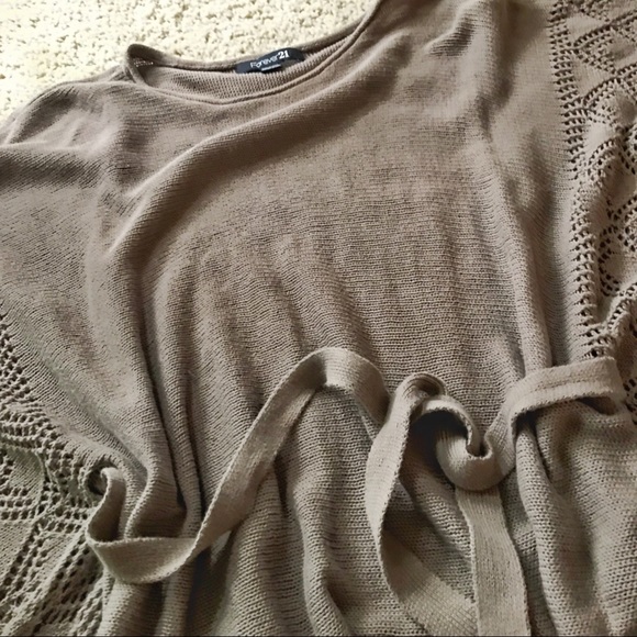 Poncho-like Knit Sweater 🍂 - Picture 4 of 4